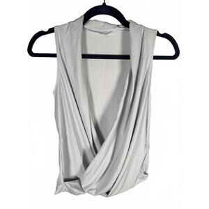 NWT Halara Blouse sleeveless in Blue Blush S